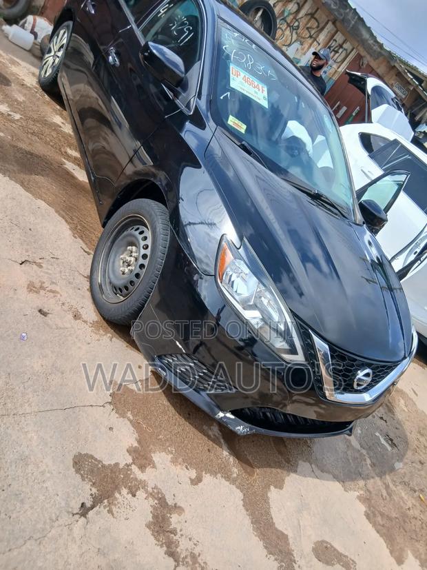 Nissan Sentra 2016 Black