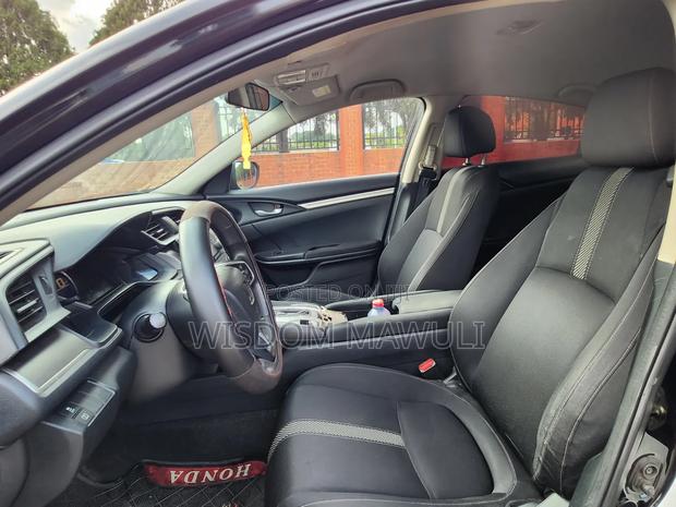 Honda Civic LX 2dr Coupe (2.0L 4cyl) 2016 Black