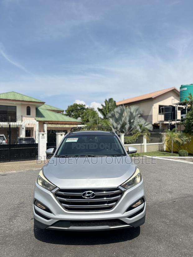 Hyundai Tucson Limited AWD 2016 Silver