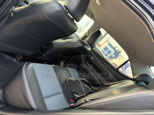 Toyota Corolla S 4dr Sedan (1.8L 4cyl CVT) 2015 Black