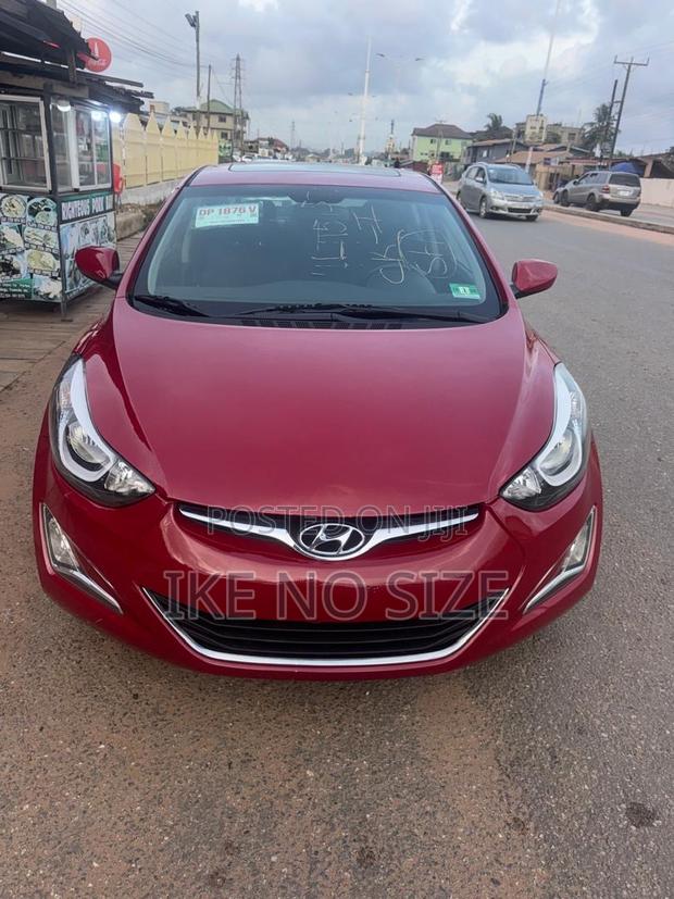Hyundai Elantra 2015 Red
