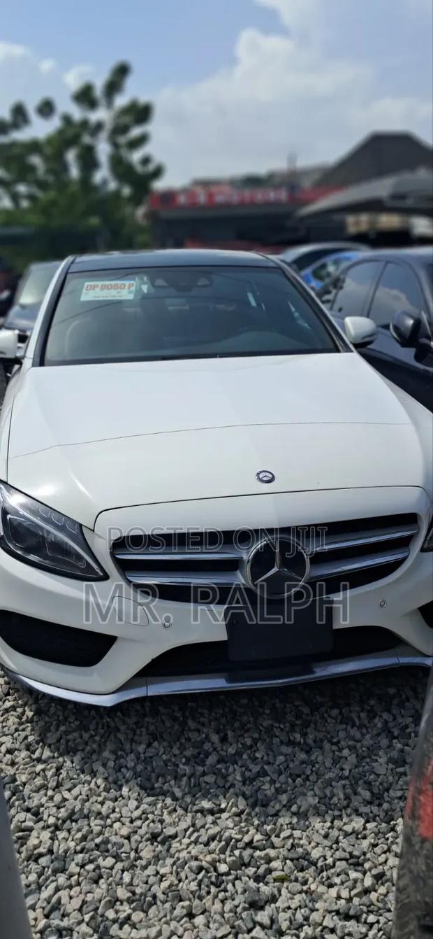 Mercedes-Benz C400 2017 White