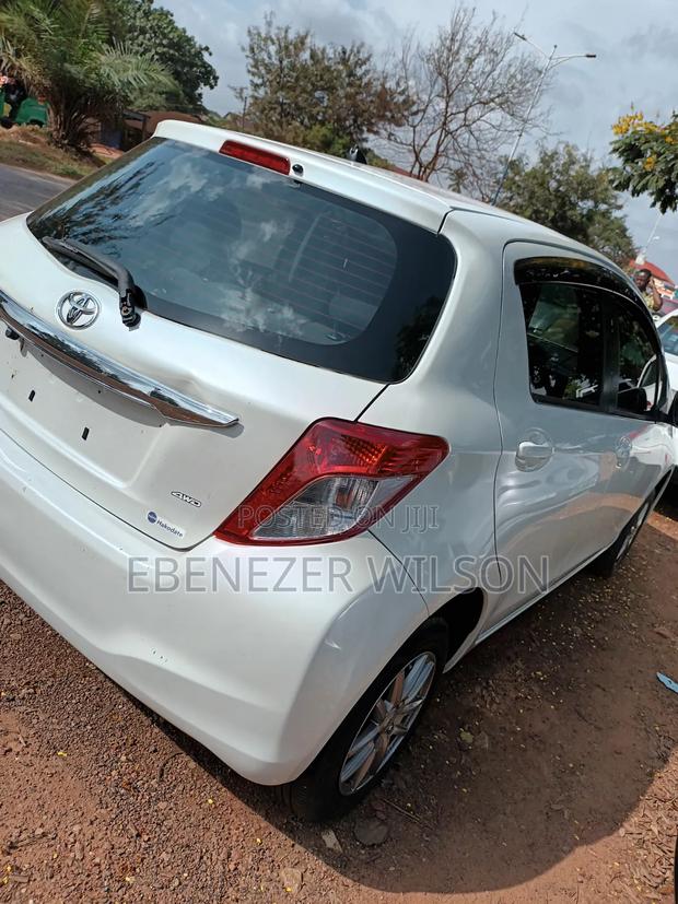 Toyota Vitz 1.3 AWD 3dr 2016 White