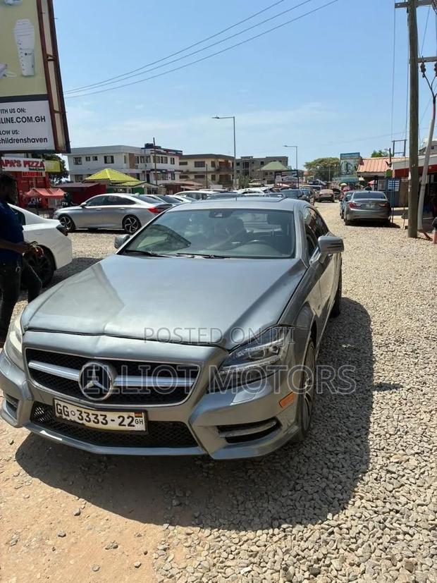 Mercedes-Benz CLS 550 2012 Silver