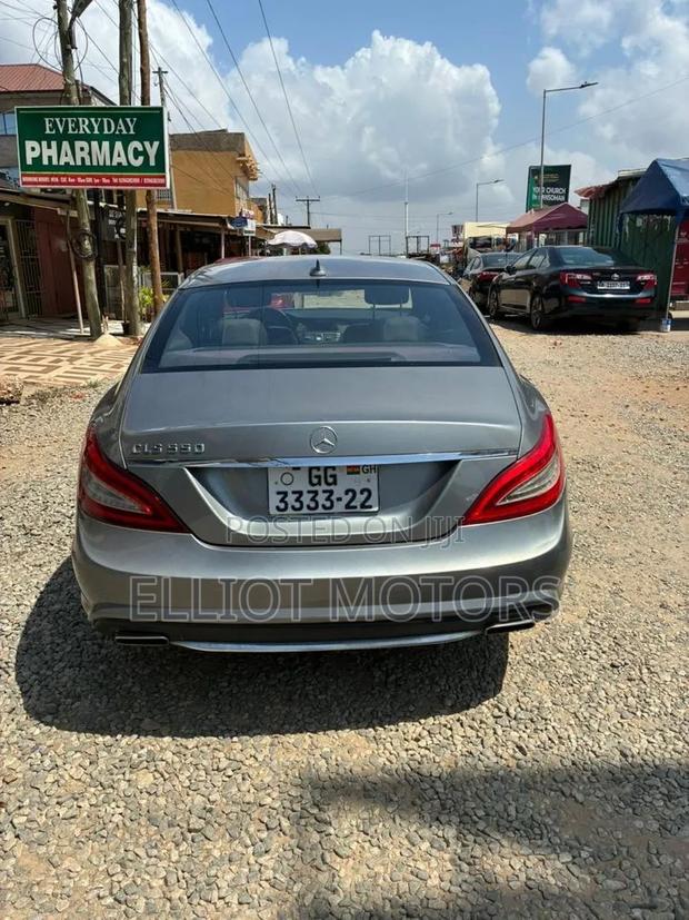 Mercedes-Benz CLS 550 2012 Silver