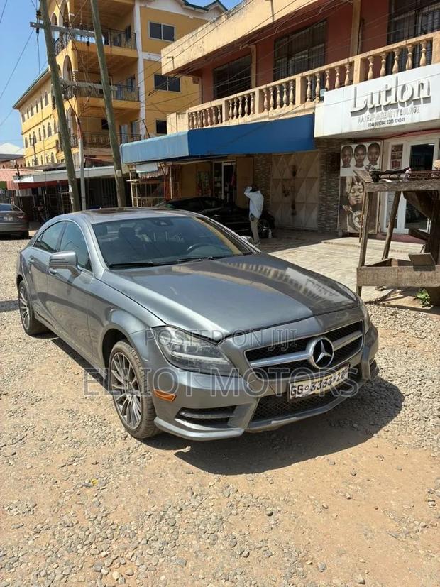 Mercedes-Benz CLS 550 2012 Silver