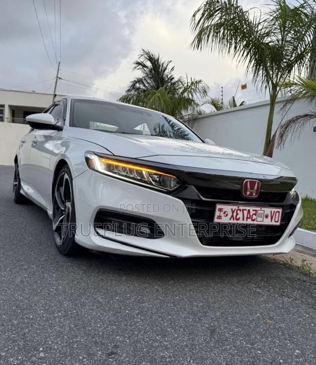 Honda Accord Sport 2018 White