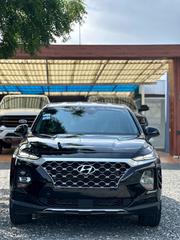 Hyundai Santa Fe SEL 2.4 FWD 2020 Black for sale