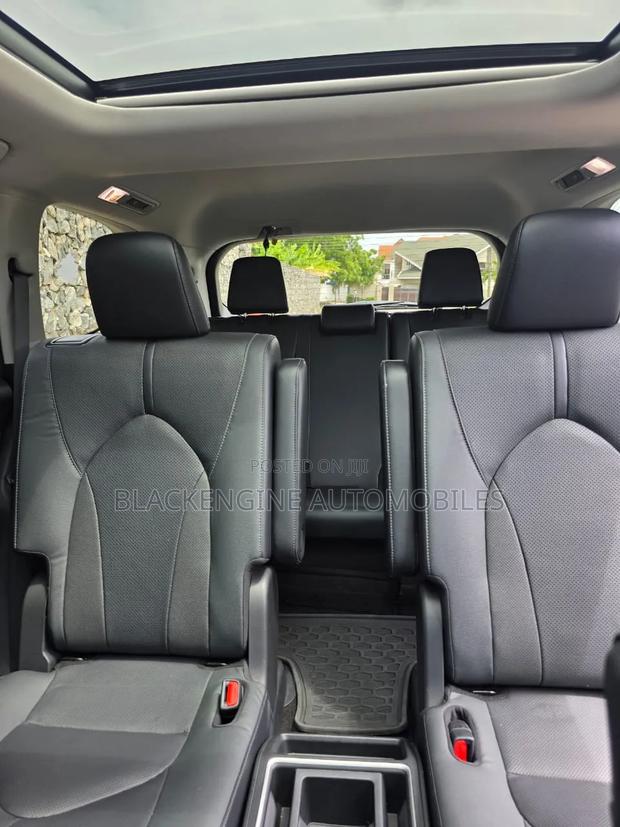 Toyota Highlander Limited 2025 Black