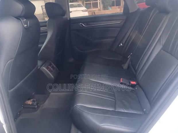 Honda Accord 2018 White