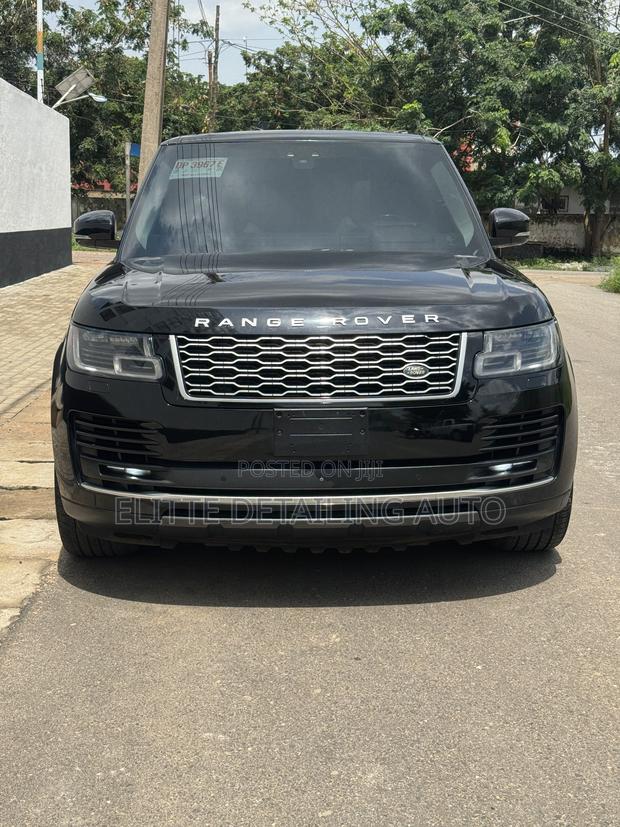Land Rover Range Rover Vogue 2018 Black