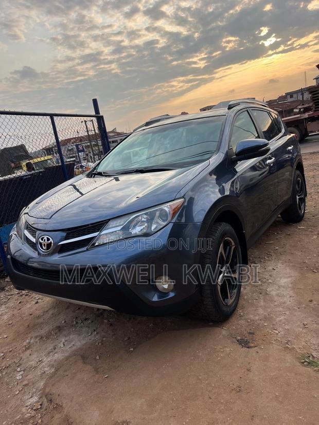 Toyota RAV4 Limited AWD (2.5L 4cyl 6A) 2013 Beige