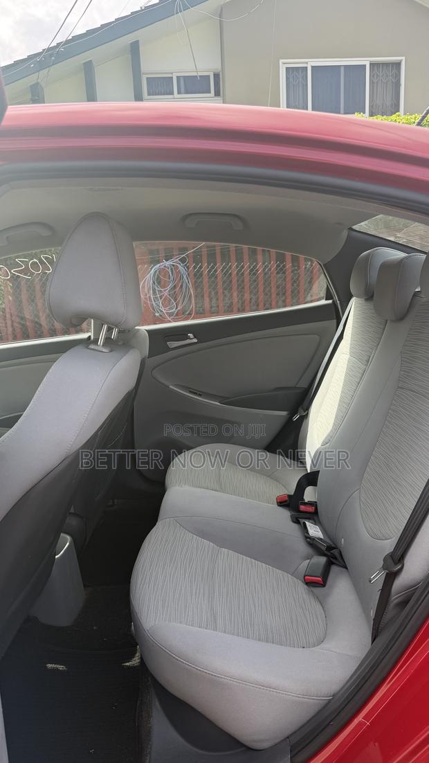 Hyundai Accent SE Sedan 2016 Red