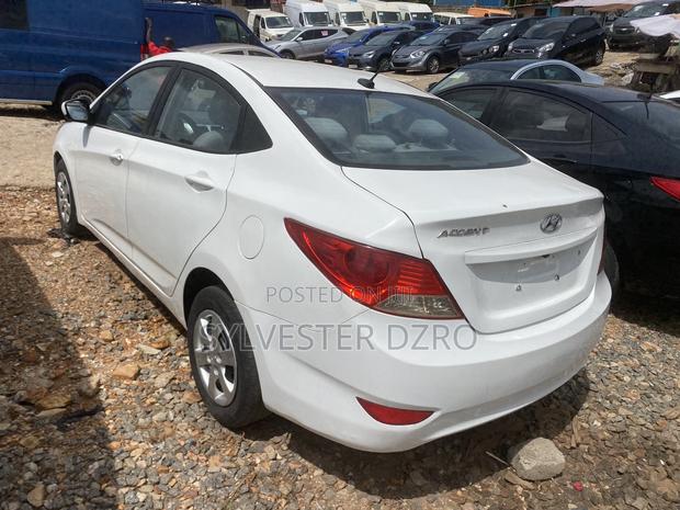 Hyundai Accent 2017 White