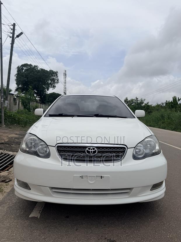 Toyota Corolla Altis 1.8 2008 White