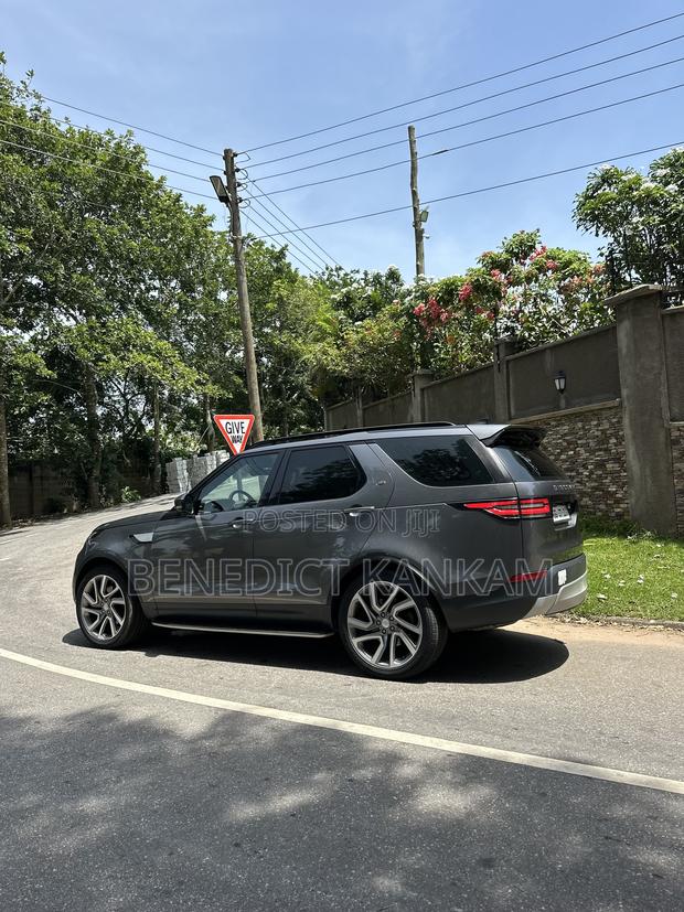 Land Rover Discovery HSE Luxury Diesel 4x4 2017 Gray