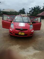 Toyota Vitz 1.0 FWD 5dr 2010 Red for sale