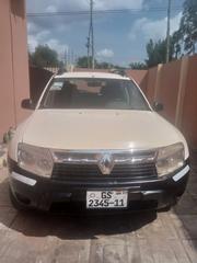 Renault Duster 2010 Off white for sale