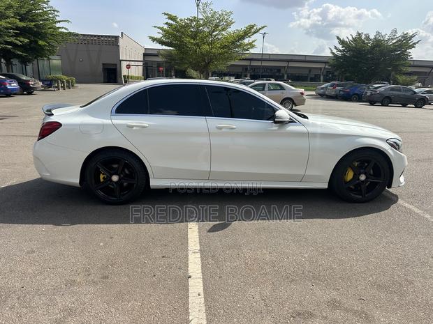 Mercedes-Benz C300 2017 White