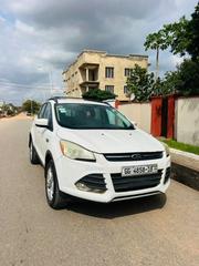 Ford Escape SE FWD 2016 White for sale