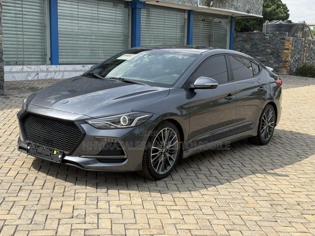 Hyundai Avante 2018 Black