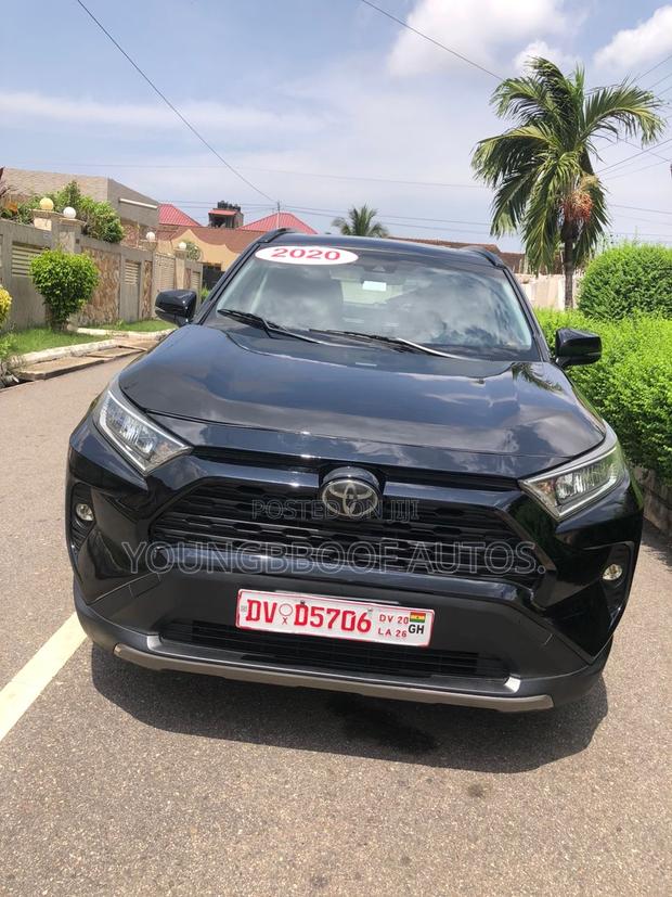 Toyota RAV4 XLE FWD 2020 Black