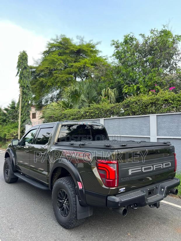 Ford F-150 Raptor 4WD SuperCrew 5.5' Box 2025 Green