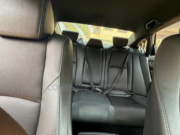 Honda Accord Sport (1.5L 4cyl Turbo CVT) 2019 White
