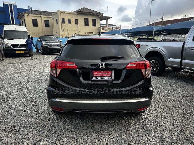 Honda HR-V 4dr SUV (1.5L 4cyl CVT) 2016 Black