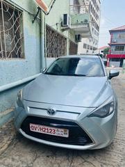 Toyota Yaris 2017 Silver for sale