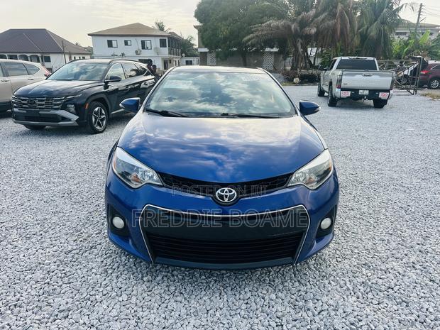 Toyota Corolla 2016 Blue