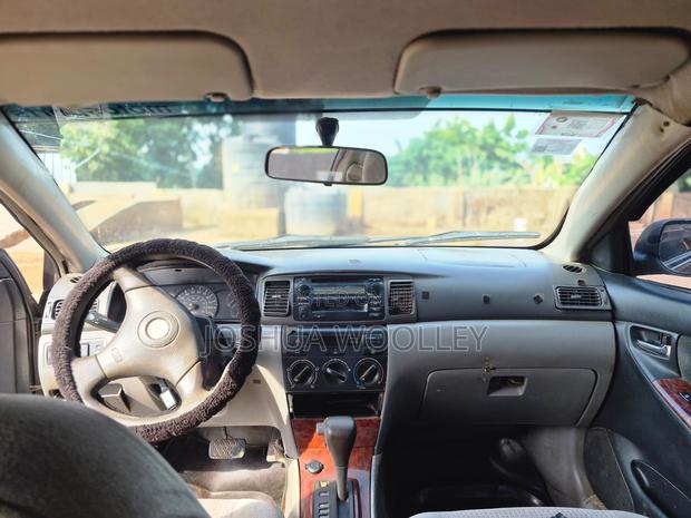 Toyota Corolla 2008 Gray