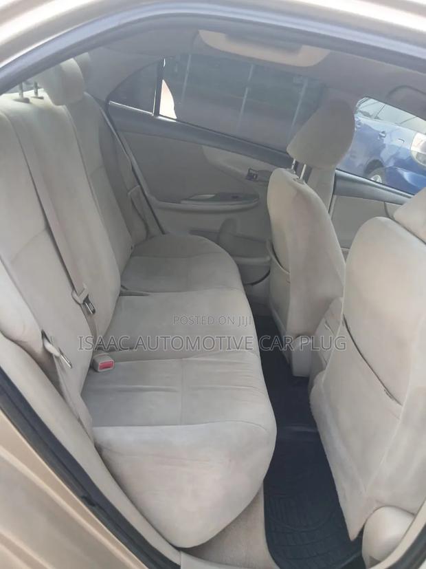 Toyota Corolla 2010