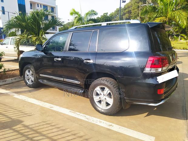 Toyota Land Cruiser 4.5 V8 DSL 2012 Black