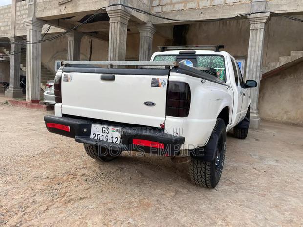 Ford Ranger Automatic 2002 White