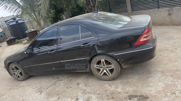 Mercedes-Benz C240 2.6 4MATIC AWD 2006 Black