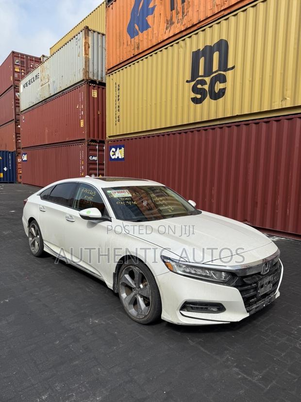 Honda Accord EX-L (1.5L 4cyl Turbo CVT) 2019 White
