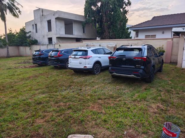 Toyota RAV4 LE 2022 Black