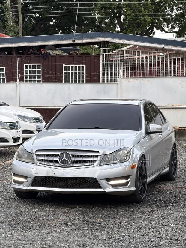 Mercedes-Benz C250 2014 Silver