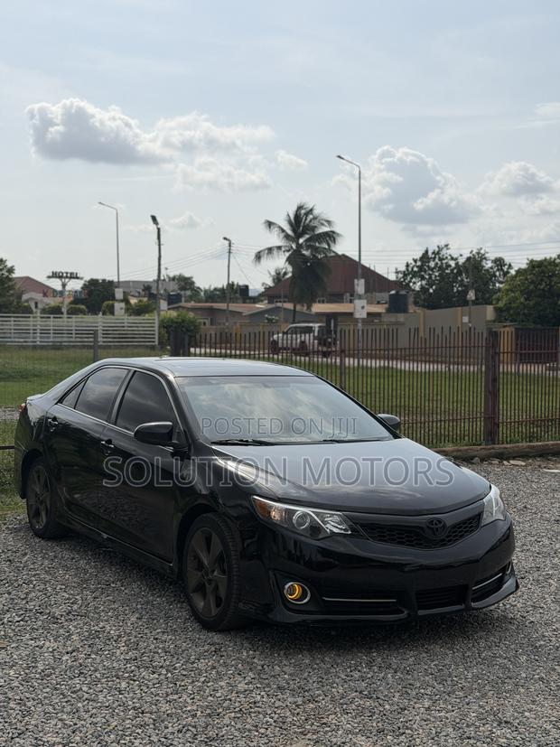 Toyota Camry 2014 Black