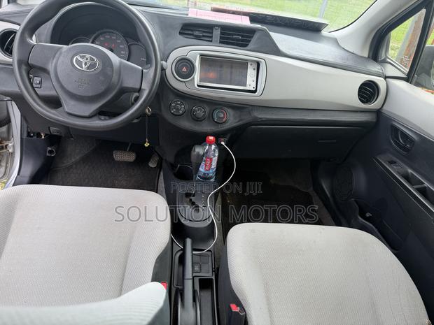 Toyota Vitz 2013 Gray