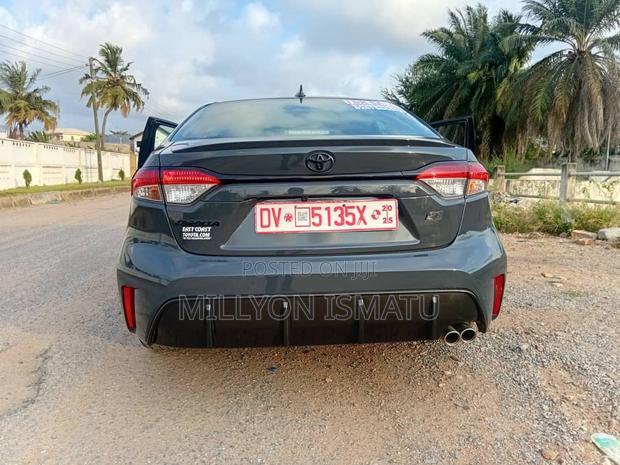 Toyota Corolla SE 2024 Gray