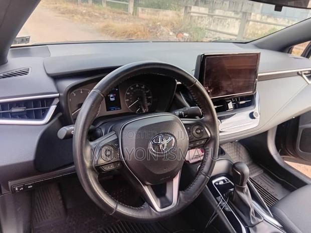 Toyota Corolla SE 2024 Gray