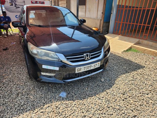 Honda Accord EX-L V-6 4dr Sedan FWD (3.5L 6cyl 6A) 2013 Black