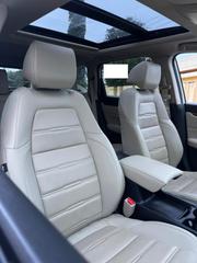 Honda CR-V 2019 White for sale