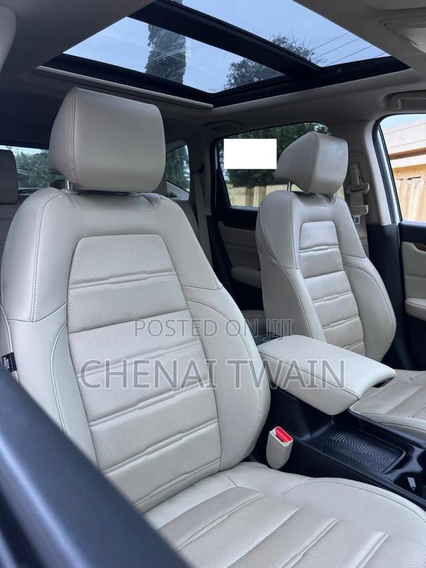 Honda CR-V 2019 White