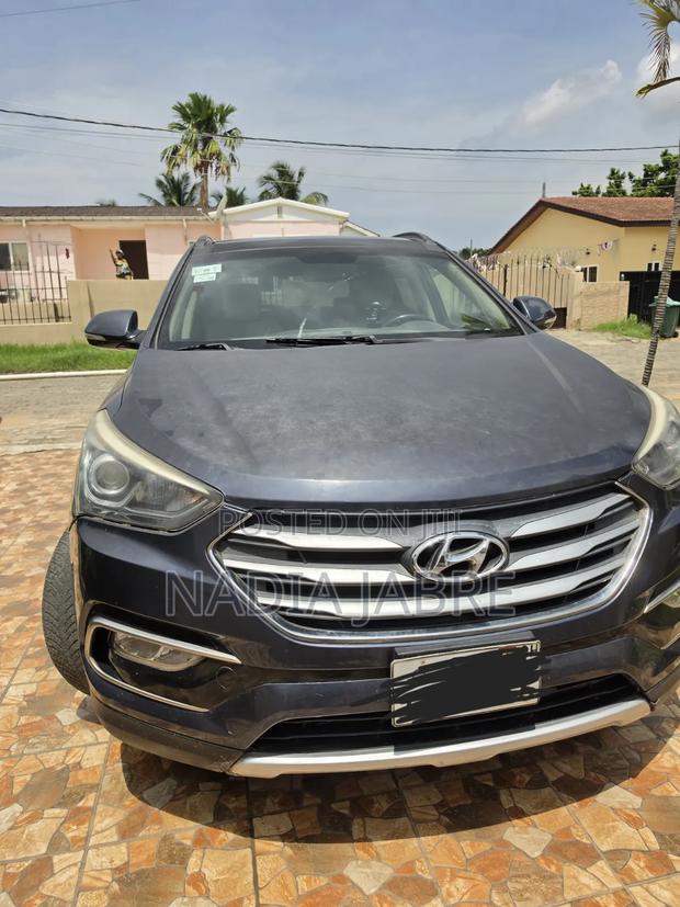 Hyundai Santa Fe 2016 Blue