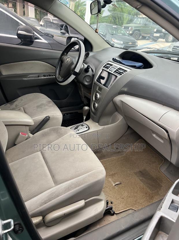 Toyota Belta 2012 Teal