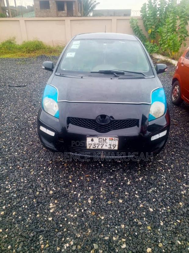 Toyota Vitz 1.0 FWD 3dr 2009 Black