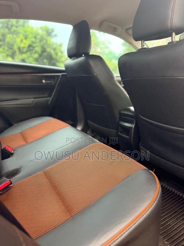 Toyota Corolla 2018 Black